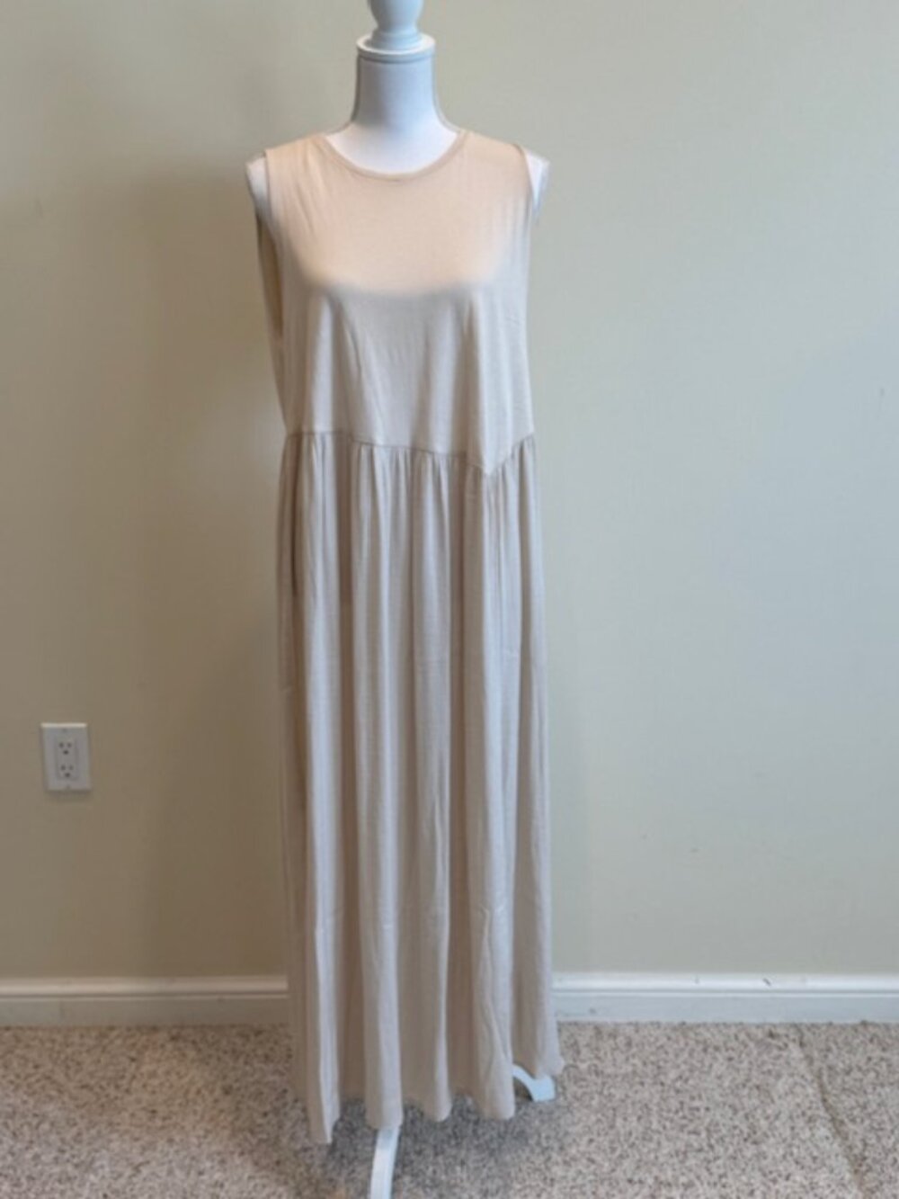 NWT Southern Cotton Cream Colored Sleeveless Maxi Dress Sz L